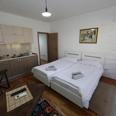Apartments Una โอครีด ภายนอก รูปภาพ